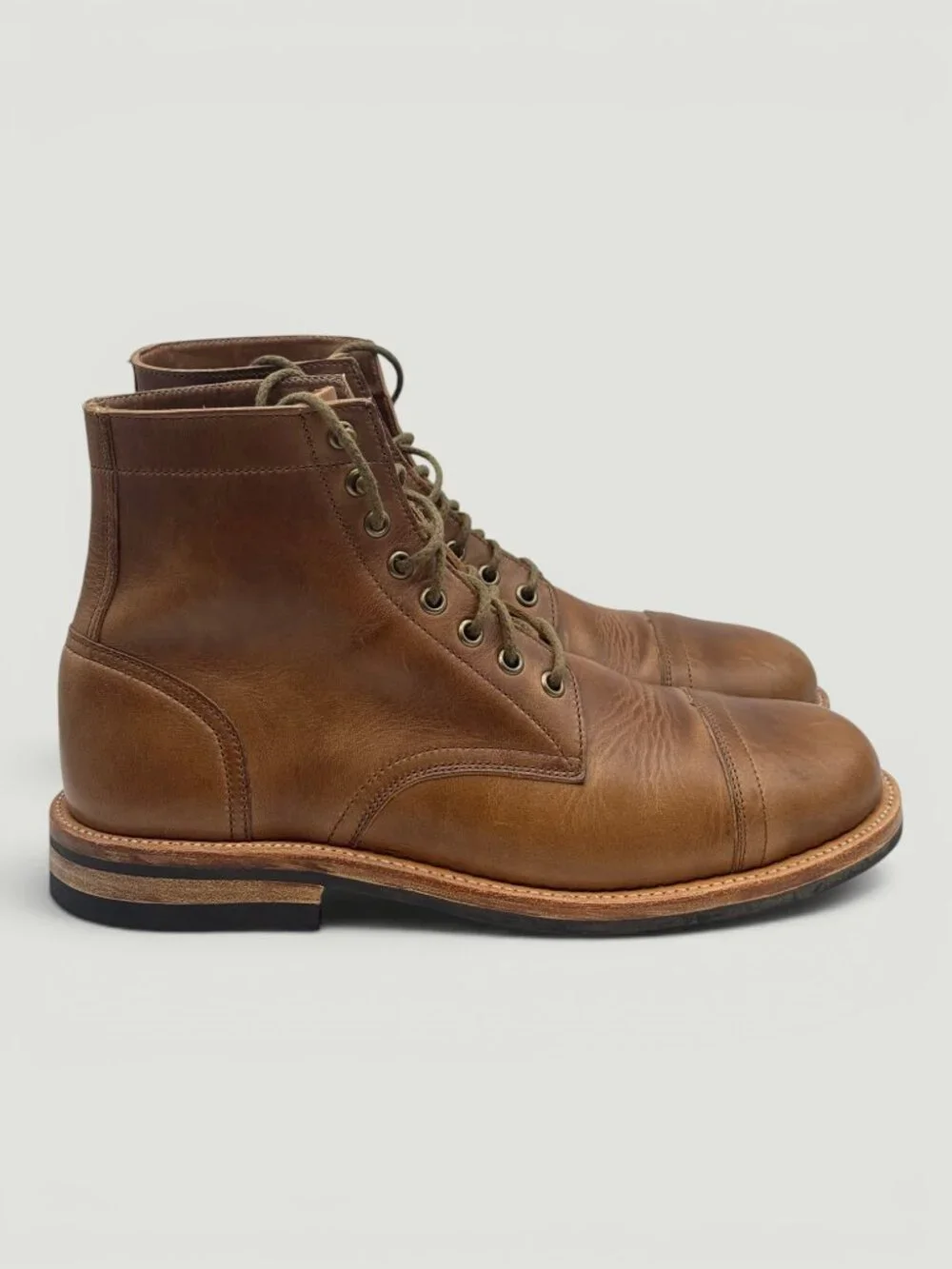 Oak Street Bootmakers Trench Boot Size 9 Natural Chromexcel Cap Toe